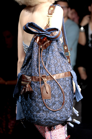 Louis Vuitton Spring/Summer 2010 Handbags + Accessories 