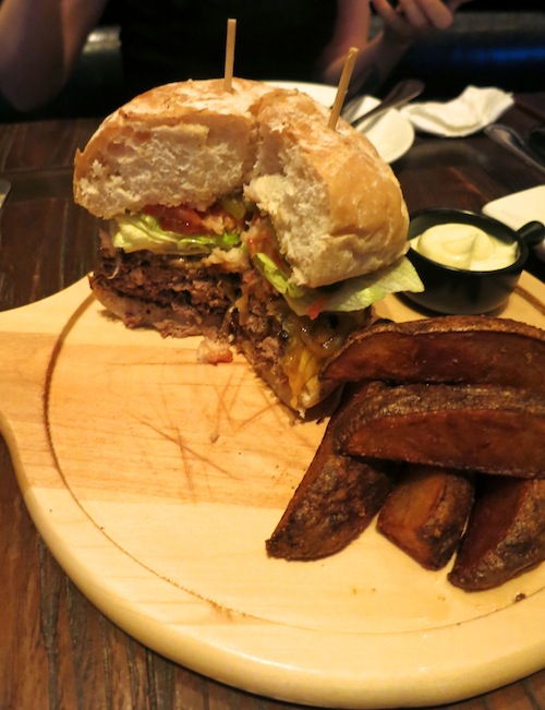 eastside tavern hong kong burger