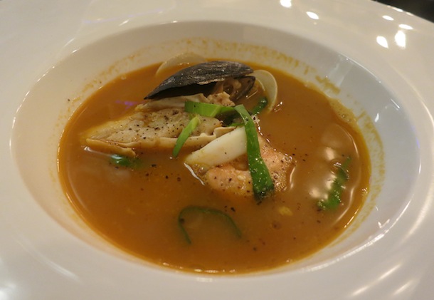 glow hong kong seafood soup