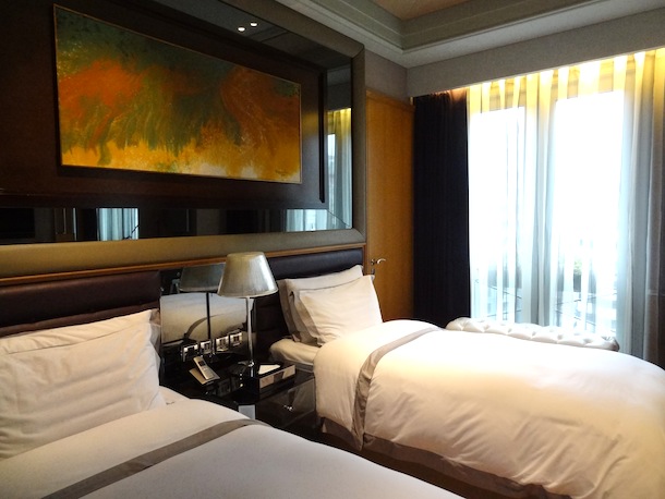 hotel eclat - room