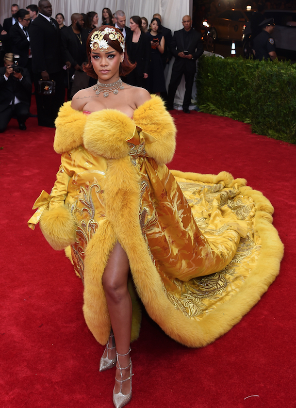 met gala 2015 fashion - rihanna