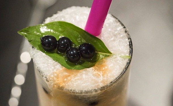 top 7 summer cocktails yakult gin fizz