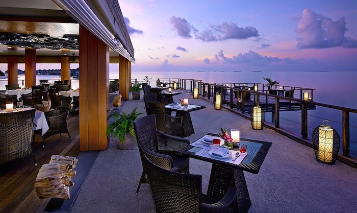 Dusit Thani Maldives Hotel Benjarong 