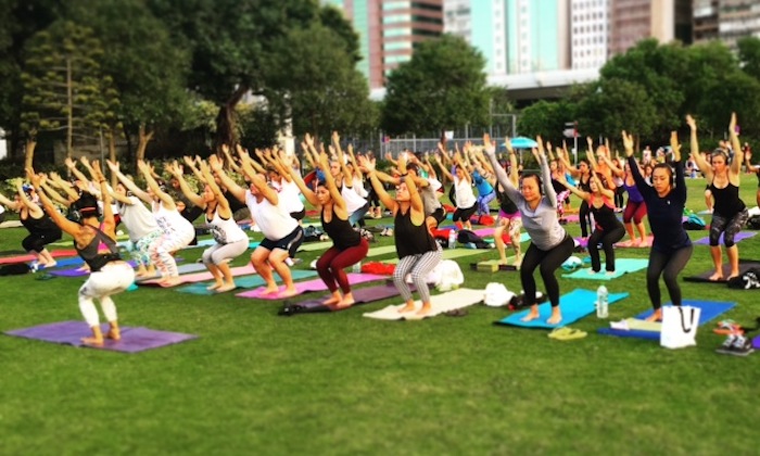 things to do in hong kong silent disco yoga