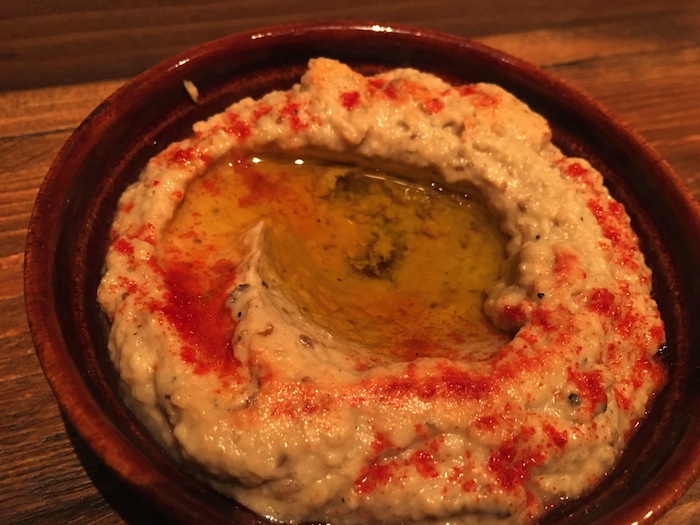 maison libanese - hummus