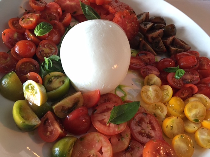 buffalo mozzarella salad