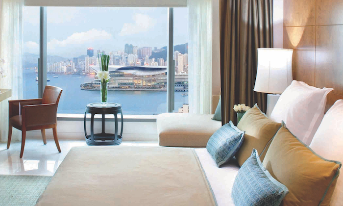 Mandarin Oriental HK Harbour Hotel Room