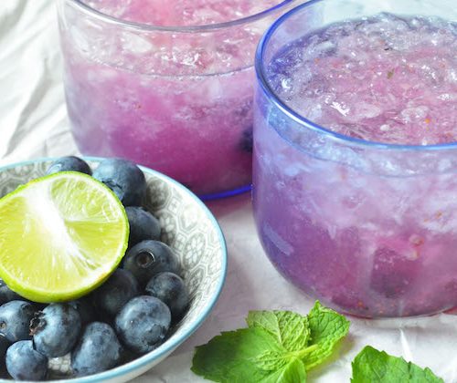 blueberry fizz cocktail