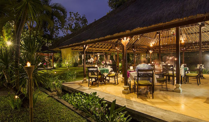 restaurant at the pavilions bali