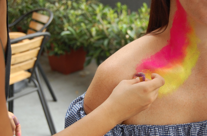 using neon paint on collar bones