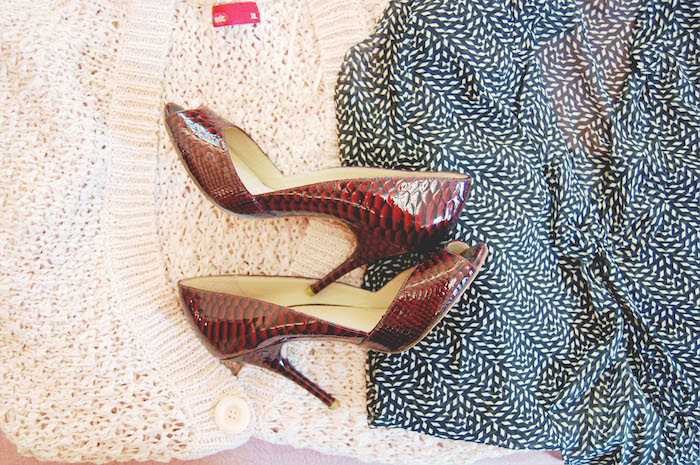 Fashion flatlay: blouse and shoes