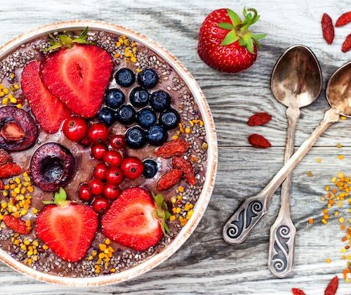 Acai Bowl with fruit dcg