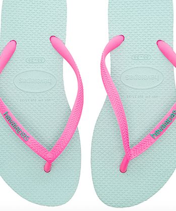 shk-packing-essentials-holiday-havaiannas