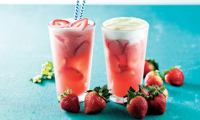 Flamingo Bloom strawberry jasmine iced tea