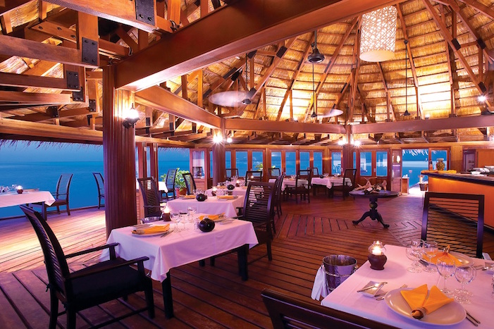 Angsana Velavaru restaurant Maldives