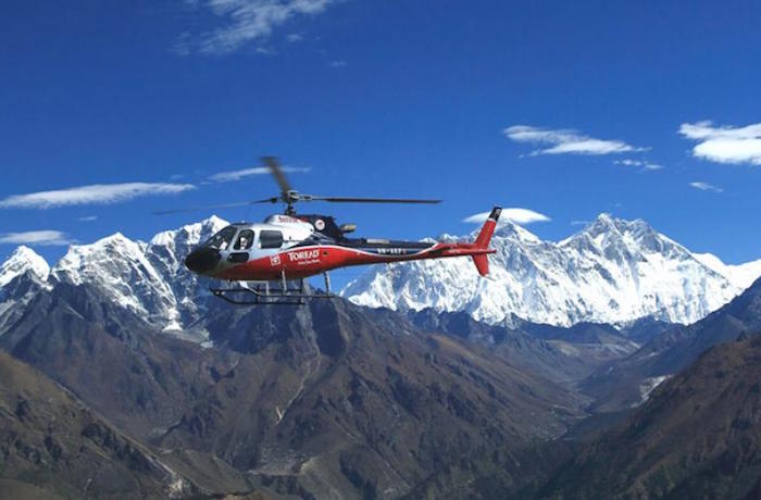 Helicopter Tour Everest Nepal