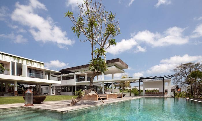 Christmas Giveaway: Win a Two-Night Stay at the Villa Suami, Bali!