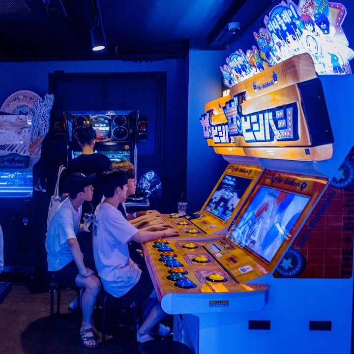 rainy day guide video games arcade