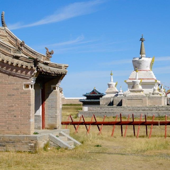 travel mongolia övörkhangaik harkorin erdene zuu buddhist monastry