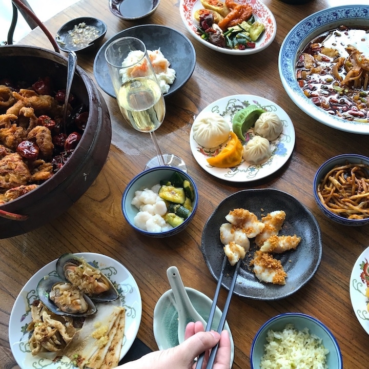 Hutong tst
