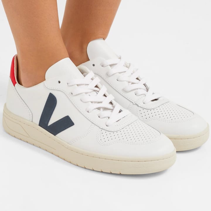 Eco And Ethical Gift Ideas: VEJA V-10 Sneakers