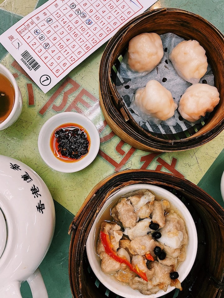 Local Food: Lin Heung Tea House