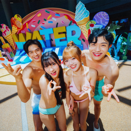group of friends at water world ocean park hong kong
