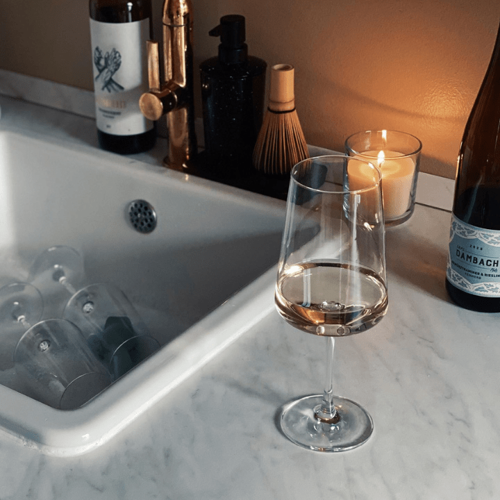 Online Wine & Alcohol Delivery In Hong Kong: Wine Moments