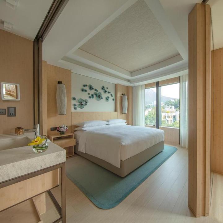 quarantine hotels hong kong Jw Marriott Ocean Park