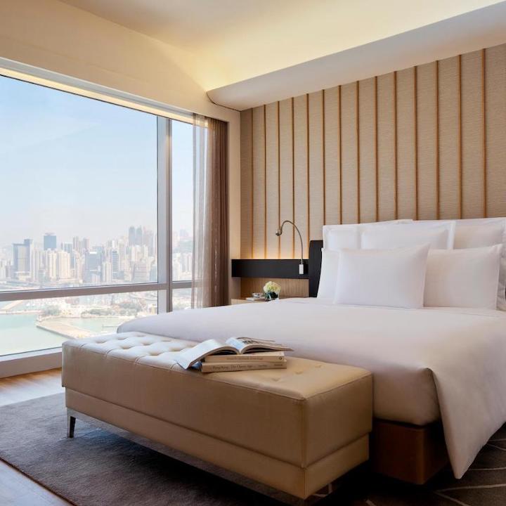 quarantine hotels hong kong Renaissance Harbourview