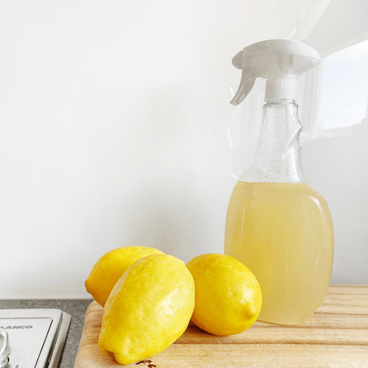All-Natural DIY Beauty & Home Tips: Glass Cleaner