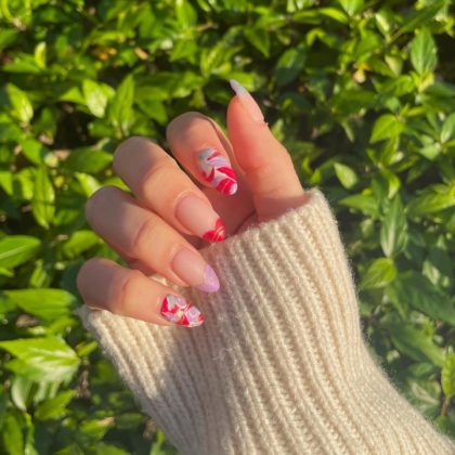 beauty nail art best salons manicure pedicure soft gel soak off acrylic press on filed polish