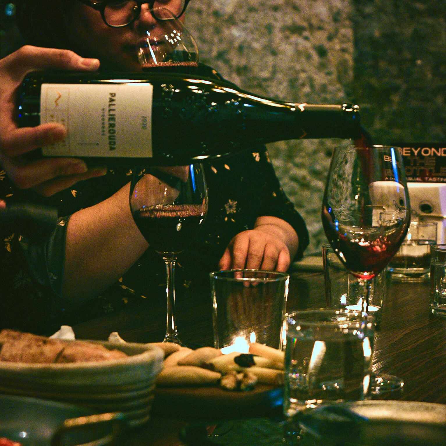 happy hour causeway bay: CORKS wine bar