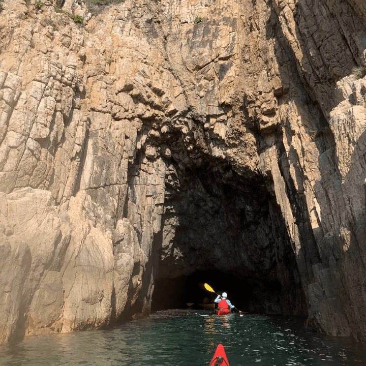 Kayaking Hong Kong: Sai Kung Geopark