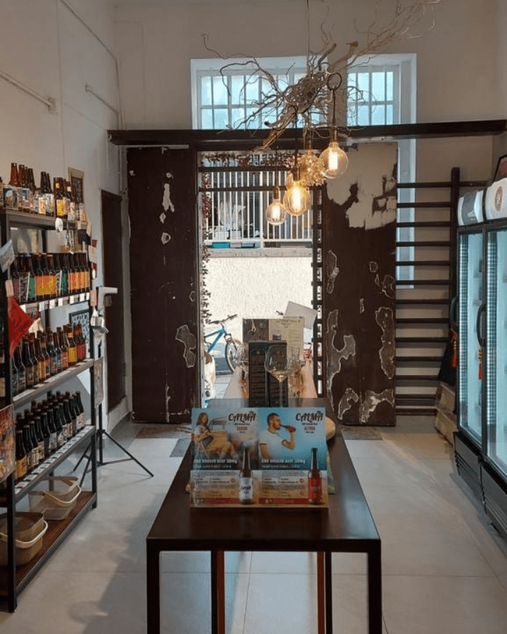 Cheung Chau Guide Shops: Islander Cheung Chau