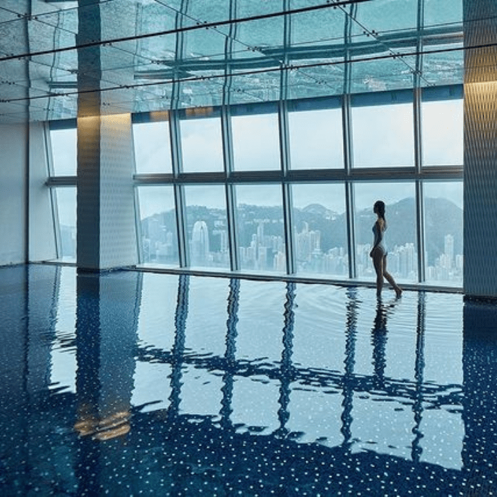 Swimming Pools Hong Kong: The Ritz-Carlton