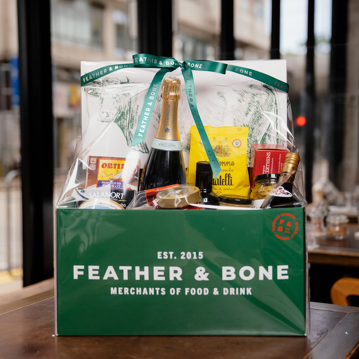 hampers gifts gift hamper holidays festive food christmas hong kong lifestyle feather & bone feather and bone build your own hamper chocolates preserves chutneys champagne