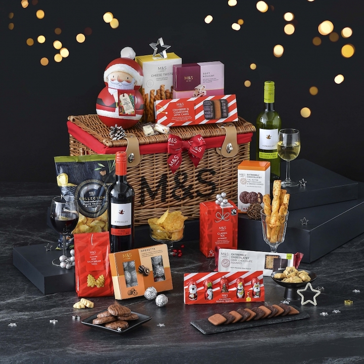 hampers gifts gift hamper holidays festive food christmas hong kong lifestyle marks and spencer festive favourites hampers food gifts