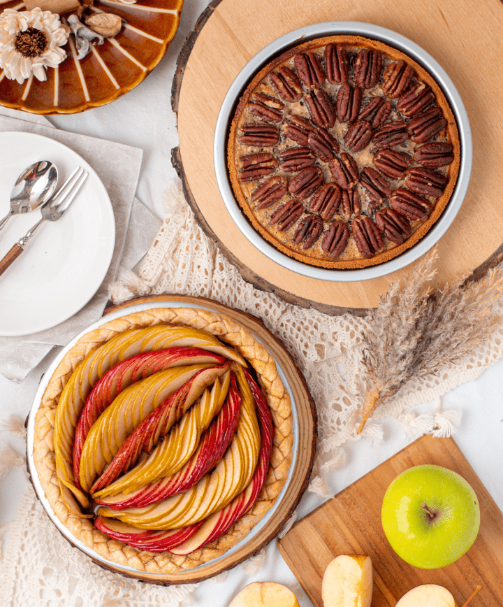 Thanksgiving Dinner Guide 2022: The Cakery Desserts