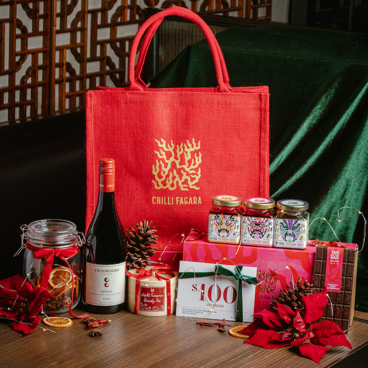 christmas gift gifts presents for her women woman girl girlfriend wife chilli fagara premium festive hamper sauce sauces chocolate tea wine