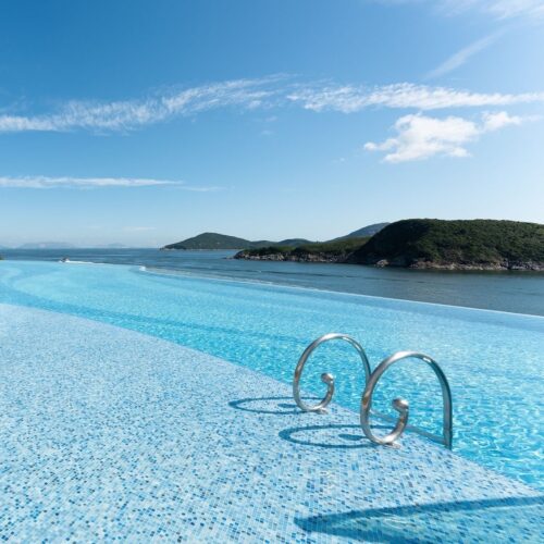 Hotel Swimming Pool Day Pass Hong Kong: The Fullerton Ocean Park Hotel