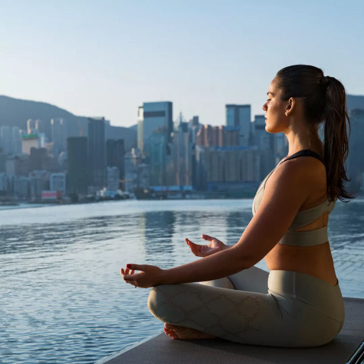 meditation meditate hong kong mindfulness centres studios sessions wellness asaya rosewood hong kong hotel qi gong solo chakra sessions classes