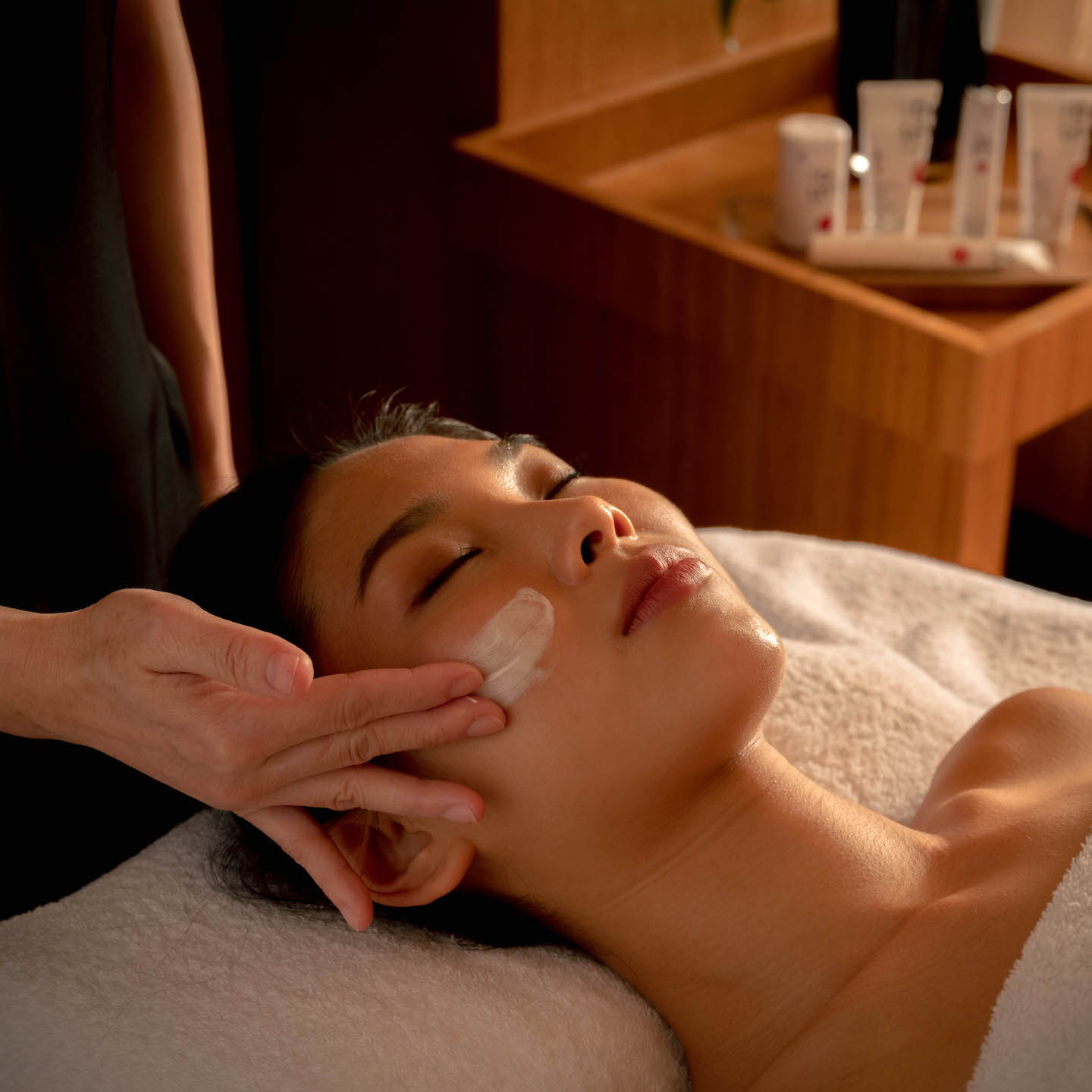 Best Spas in Hong Kong Facial Treatments and Wellness Offerings