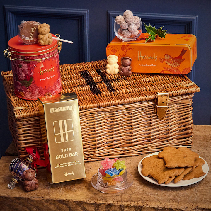 hong kong festive gift hampers holiday celebration baskets gourmet sweet christmas 2023 harrods the night before christmas hamper