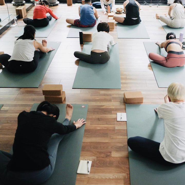best yoga studios hong kong classes instructor wellness meditation mindfulness sow yoga gentle relaxation yoga intensive hatha flow core