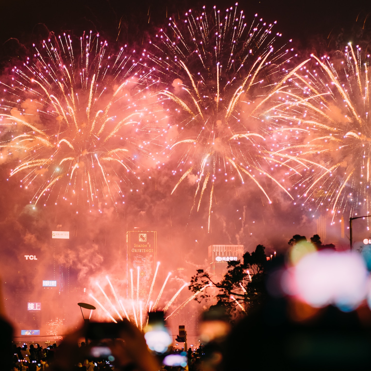 New Year's Eve Fireworks Hong Kong, Where To Watch: Hong Kong Island, Kowloon