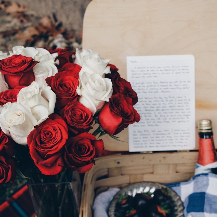 Proposal Ideas Hong Kong, Engagement Florists: Roses Only