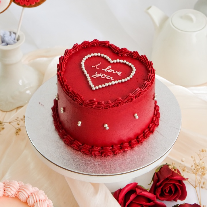 2024 Valentine's Day Gift Ideas: The Cakery Valentine's Day Cake