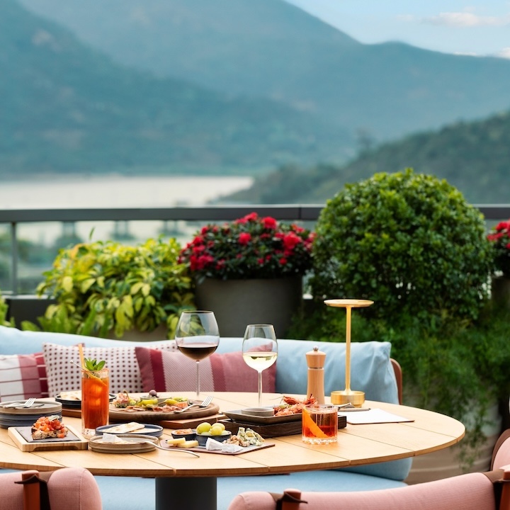 Al Fresco Restaurants Hong Kong, Outdoor Terrace: Sunset Grill, Tung Chung