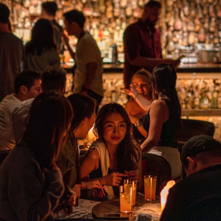 Best hidden bars hong kong speakeasy eat drink cocktails: mixing room